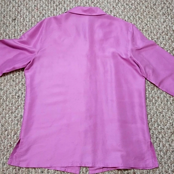 Emma James 100% silk lavender button down blouse - Picture 4 of 4